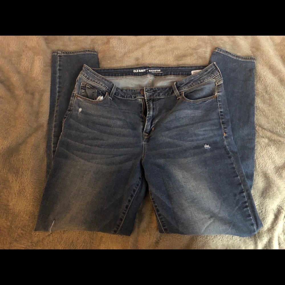 Old navy stretch skinny jeans. Women’s TALL